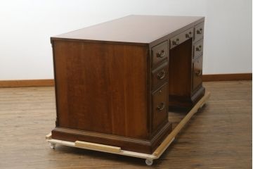 中古　美品!!　激レア　希少モデル　DREXEL HERITAGE(ドレクセルヘリテイジ)　重厚な佇まいで存在感抜群の両袖机(パートナーデスク、ニーホールデスク、ワークデスク、オフィスデスク、在宅用、在宅ワーク用)(R-075734)