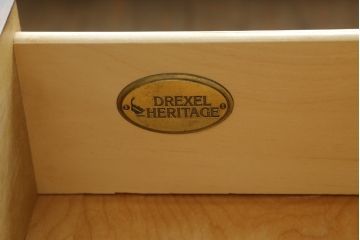 中古　美品!!　激レア　希少モデル　DREXEL HERITAGE(ドレクセルヘリテイジ)　重厚な佇まいで存在感抜群の両袖机(パートナーデスク、ニーホールデスク、ワークデスク、オフィスデスク、在宅用、在宅ワーク用)(R-075734)