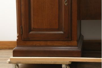 中古　美品!!　激レア　希少モデル　DREXEL HERITAGE(ドレクセルヘリテイジ)　重厚な佇まいで存在感抜群の両袖机(パートナーデスク、ニーホールデスク、ワークデスク、オフィスデスク、在宅用、在宅ワーク用)(R-075734)