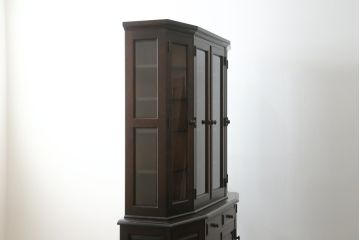 中古　希少な廃盤品　北海道民芸家具　OM151　重厚感と気品漂うキャビネット(食器棚、飾り棚、収納棚、戸棚)(定価約80万円)(R-075735)