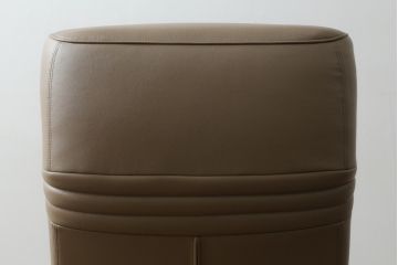 中古　カリモク家具(karimoku)　ザ・ファースト(THE FIRST)　RU71　上質なくつろぎの時間を演出するリクライニングチェア(リクライニングソファ、リクライナー、アームチェア、回転チェア、1人掛け、一人掛け)(R-075773)