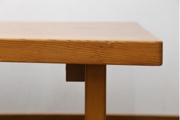 和製ビンテージ　天板肥松一枚板　美しい木目とスタイリッシュなデザインが目を惹くローテーブル(座卓、センターテーブル、リビングテーブル、ヴィンテージ)(R-075776)