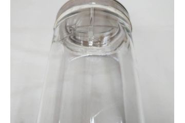 アンティーク雑貨　レトロな空間づくりにおすすめのガラス瓶(ガラスビン、菓子瓶、たばこ瓶、タバコ瓶、T.SAITO SYOUTEN、商店)(R-075778)