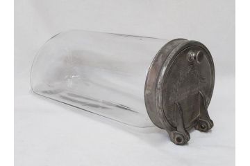 アンティーク雑貨　レトロな空間づくりにおすすめのガラス瓶(ガラスビン、菓子瓶、たばこ瓶、タバコ瓶、T.SAITO SYOUTEN、商店)(R-075779)