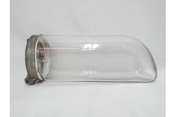 アンティーク雑貨　レトロな空間づくりにおすすめのガラス瓶(ガラスビン、菓子瓶、たばこ瓶、タバコ瓶、T.SAITO SYOUTEN、商店)(R-075779)