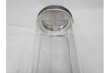 アンティーク雑貨　レトロな空間づくりにおすすめのガラス瓶(ガラスビン、菓子瓶、たばこ瓶、タバコ瓶、T.SAITO SYOUTEN、商店)(R-075779)