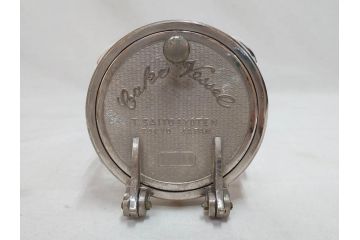 アンティーク雑貨　レトロな空間づくりにおすすめのガラス瓶(ガラスビン、菓子瓶、たばこ瓶、タバコ瓶、T.SAITO SYOUTEN、商店)(R-075781)