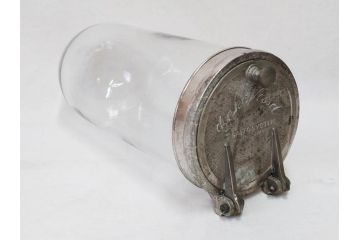 アンティーク雑貨　レトロな空間づくりにおすすめのガラス瓶(ガラスビン、菓子瓶、たばこ瓶、タバコ瓶、T.SAITO SYOUTEN、商店)(R-075784)