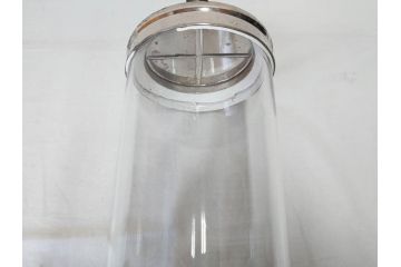 アンティーク雑貨　レトロな空間づくりにおすすめのガラス瓶(ガラスビン、菓子瓶、たばこ瓶、タバコ瓶、T.SAITO SYOUTEN、商店)(R-075784)