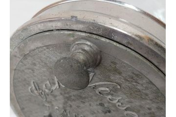アンティーク雑貨　レトロな空間づくりにおすすめのガラス瓶(ガラスビン、菓子瓶、たばこ瓶、タバコ瓶、T.SAITO SYOUTEN、商店)(R-075784)
