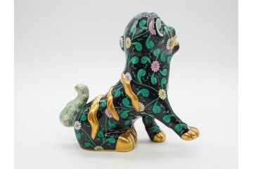 ヘレンド　ハンガリー　HEREND HVNGARY　シノワズリシリーズ　狛犬ペア　西安の黒・赤　右足・左足上げ　2点セット(こまいぬ、手描き、磁器、置物、飾り物、獅子、しし、シシ、HUNGARY)(R-075787)