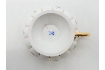 ドイツ　マイセン　Meissen　金彩　宮廷の小花　Xフォーム　ゴールドの装飾が優美な印象を与えるトリオセット(散らし小花、カップ&ソーサー、C&S、プレート、皿、洋食器)(R-075788)