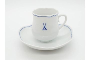 ドイツ　マイセン　Meissen　双剣　ホワイトマイセン　洗練されたデザインが美しいカップ&ソーサー4客・プレート4枚セット(C&S、皿、洋食器)(R-075789)