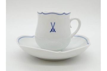 ドイツ　マイセン　Meissen　双剣　ホワイトマイセン　洗練されたデザインが美しいカップ&ソーサー4客・プレート4枚セット(C&S、皿、洋食器)(R-075789)