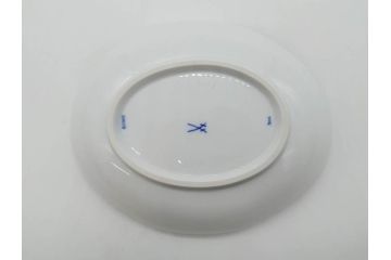 ドイツ　マイセン　Meissen　双剣　ホワイトマイセン　洗練されたデザインが美しいカップ&ソーサー4客・プレート4枚セット(C&S、皿、洋食器)(R-075789)