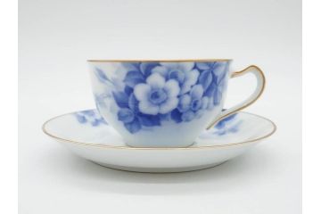 大倉陶園(OKURA、OAC)　ブルーフラワー　清楚な絵付けが上品な雰囲気を醸し出すカップ&ソーサー6客セット(C&S、洋食器)(R-075790)