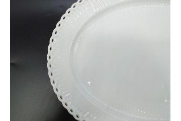 稀少　デンマーク　ROYAL COPENHAGEN(ロイヤルコペンハーゲン)　White Fluted Full Lace　ホワイトフルーテッド フルレース　美しいデザインが優雅さを演出するプレート4枚セット(皿、洋食器)(R-075791)