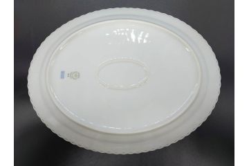 稀少　デンマーク　ROYAL COPENHAGEN(ロイヤルコペンハーゲン)　White Fluted Full Lace　ホワイトフルーテッド フルレース　美しいデザインが優雅さを演出するプレート4枚セット(皿、洋食器)(R-075791)