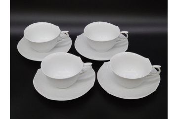 ドイツ　マイセン　Meissen　波の戯れ　ホワイト　さざ波のようなデザインが素敵なマグ4客・ティーカップ&ソーサー4客(C&S、マグカップ、洋食器)(R-075794)