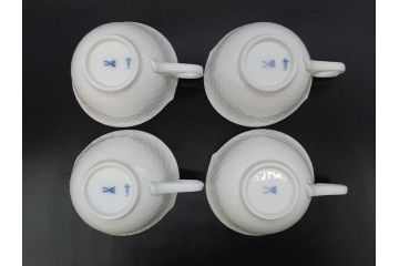 ドイツ　マイセン　Meissen　波の戯れ　ホワイト　さざ波のようなデザインが素敵なマグ4客・ティーカップ&ソーサー4客(C&S、マグカップ、洋食器)(R-075794)