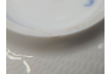 ドイツ　マイセン　Meissen　波の戯れ　ホワイト　さざ波のようなデザインが素敵なマグ4客・ティーカップ&ソーサー4客(C&S、マグカップ、洋食器)(R-075794)
