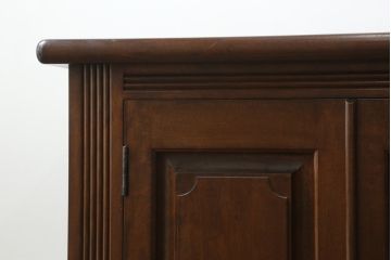 中古　美品　松本民芸家具　特注サイズ　洗練された佇まいのクリデンザサイドボード(クレデンザ、リビングボード、収納棚、戸棚)(R-075809)