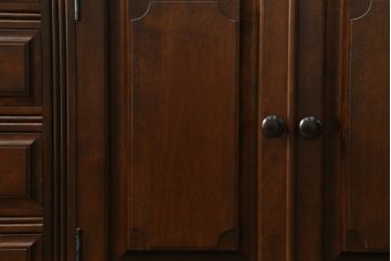 中古　美品　松本民芸家具　特注サイズ　洗練された佇まいのクリデンザサイドボード(クレデンザ、リビングボード、収納棚、戸棚)(R-075809)