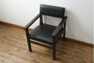 和製ビンテージ　松本民芸家具　特注　ナラ材　合皮　シンプルでスタイリッシュなアームチェア(ダイニングチェア、椅子、イス、ヴィンテージ)(R-075810)
