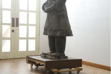 中国ビンテージ　特大!!  堂々とした立ち姿で威厳を感じさせる兵馬俑の象(焼物、オブジェ、将軍俑?、置物、ディスプレイ、店舗什器、ヴィンテージ)(R-075812)