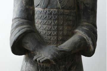 中国ビンテージ　特大!!  堂々とした立ち姿で威厳を感じさせる兵馬俑の象(焼物、オブジェ、将軍俑?、置物、ディスプレイ、店舗什器、ヴィンテージ)(R-075812)