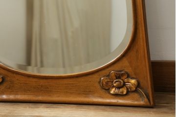 中古　美品　イタリア高級家具　メデア(Medea)　華やかな意匠が素敵なミラー(鏡、姿見)(定価約20万円)(R-075823)