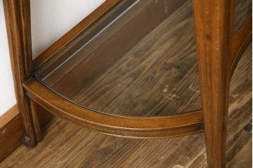 中古　美品　イタリア高級家具　メデア(Medea)　クラシカルな佇まいと特徴あるデザインが素敵なサイドテーブル(コンソールテーブル、花台、飾り台)(定価約35万円)(R-075824)