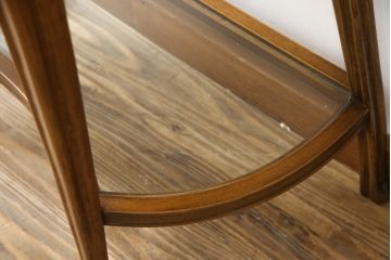 中古　美品　イタリア高級家具　メデア(Medea)　クラシカルな佇まいと特徴あるデザインが素敵なサイドテーブル(コンソールテーブル、花台、飾り台)(定価約35万円)(R-075824)