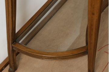 中古　イタリア高級家具　メデア(Medea)　クラシカルな佇まいと華やかな意匠が素敵なドレッサー(鏡台、化粧台、ミラー)(定価約55万円)(R-075825)