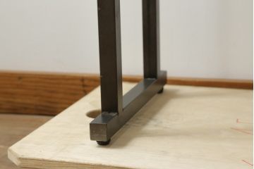 中古　オーク材　スタイリッシュな佇まいが魅力的な照明付きショーケース(ガラスケース、収納ケース、飾り棚、陳列棚、店舗什器)(R-075828)