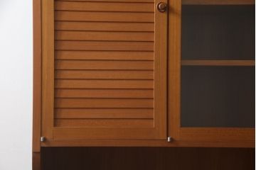 和製ビンテージ　国産　職人手造り　北欧デザイン　チーク材　ナチュラルテイストな空間におすすめのカップボード(食器棚、収納棚、戸棚、キャビネット、ヴィンテージ)(R-075830)
