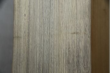 中古　美品!!　会津松本(會津松本)　東西館　桂鳳作　ダイナミックな彫刻入りの総桐箪笥(並厚、総桐たんす、着物箪笥、衣装箪笥、整理タンス、収納たんす、和箪笥、引き出し)(定価約170万円)(R-075836)