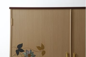 中古　高級品!!　蒔絵入り　上品な佇まいで和の空間を引き立てる総桐箪笥(並厚、総桐たんす、衣装箪笥、着物箪笥、収納タンス、和タンス、引き出し)(定価約230万円)(R-075838)