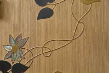 中古　高級品!!　蒔絵入り　上品な佇まいで和の空間を引き立てる総桐箪笥(並厚、総桐たんす、衣装箪笥、着物箪笥、収納タンス、和タンス、引き出し)(定価約230万円)(R-075838)