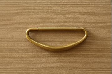 中古　高級品!!　蒔絵入り　上品な佇まいで和の空間を引き立てる総桐箪笥(並厚、総桐たんす、衣装箪笥、着物箪笥、収納タンス、和タンス、引き出し)(定価約230万円)(R-075838)