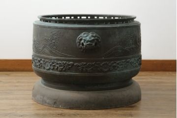 昭和四年　塩原 鋳之　古銅特大火鉢　上手物　約60kg(御鋳物師、手あぶり、鉢カバー、昭和4年、1929年)(R-075840)