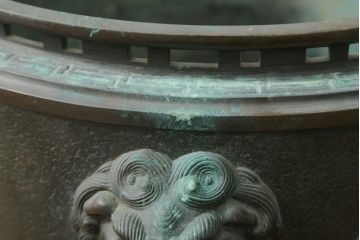 昭和四年　塩原 鋳之　古銅特大火鉢　上手物　約60kg(御鋳物師、手あぶり、鉢カバー、昭和4年、1929年)(R-075840)