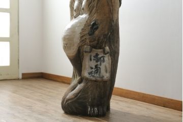 時代物　信楽焼　特大144cm　素朴な質感が味わい深い狸の置物(たぬき、タヌキ、オブジェ)(R-075842)