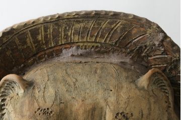時代物　信楽焼　特大144cm　素朴な質感が味わい深い狸の置物(たぬき、タヌキ、オブジェ)(R-075842)