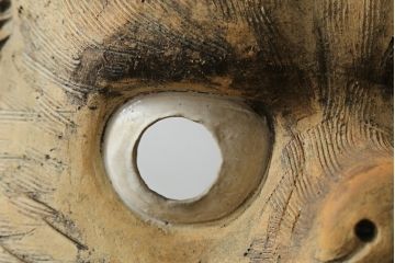 時代物　信楽焼　特大144cm　素朴な質感が味わい深い狸の置物(たぬき、タヌキ、オブジェ)(R-075842)