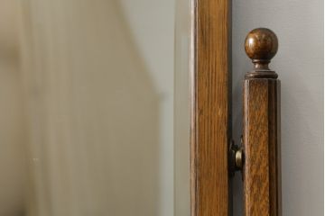 イギリスアンティーク　オーク材　美しい木肌とさりげないデザインが魅力的なドレッシングチェスト(ドレッサー、鏡台、ミラー、英国)(R-075845)