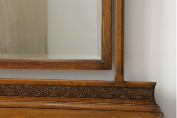 イギリスアンティーク　オーク材　美しい木肌とさりげないデザインが魅力的なドレッシングチェスト(ドレッサー、鏡台、ミラー、英国)(R-075845)