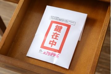 中古　象嵌(マーケットリー)入りのシリンダートップライティングビューロー(ワークデスク、簿記机、引き出し、在宅用、在宅ワーク用)(R-075846)