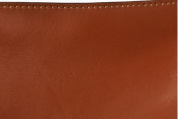 中古　Cassina(カッシーナ)　413　CAB(キャブ)　MARIO BELLINI(マリオベリーニ)　本革(レザー)　シンプルモダンな空間づくりに活躍するアームチェア(ダイニングチェア、椅子、イス)(定価約41万8千円)(R-075849)