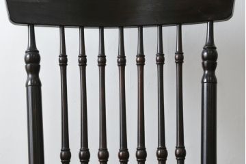 中古　美品　希少な廃番品　松本民芸家具　木の味わいと職人の技が楽しめる304F型ロッキングチェア(板座チェア、アームチェア、イス、揺り椅子)(R-075852)